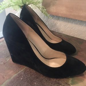 Ann Taylor Black Wedge